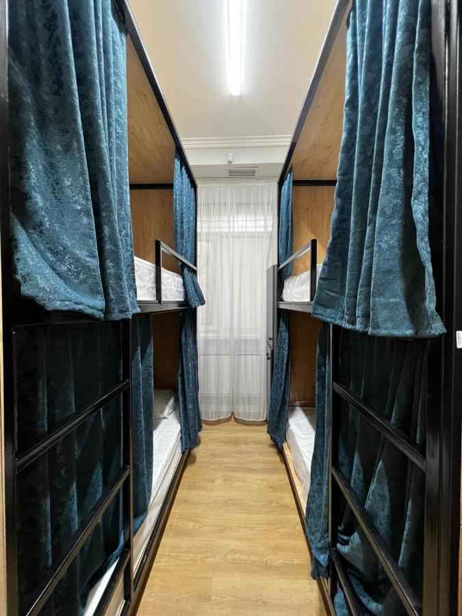 Friends Hostel อัสตานา ภายนอก รูปภาพ